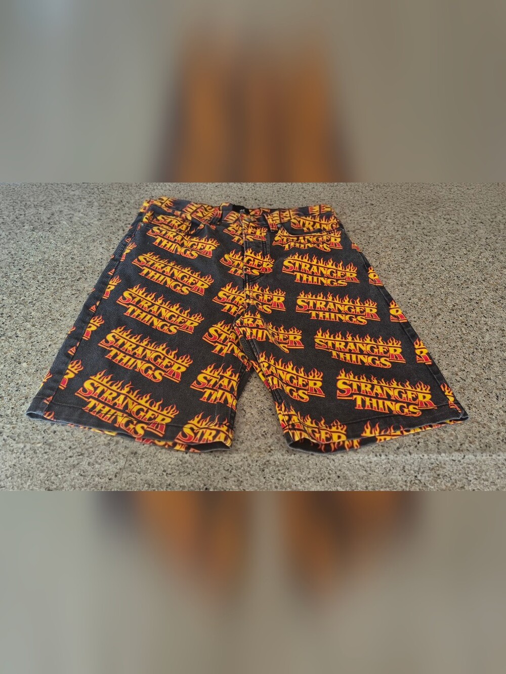 H&M Stranger Things All-Over Print Denim Shorts Men's 32 Black Flame Logo Loose